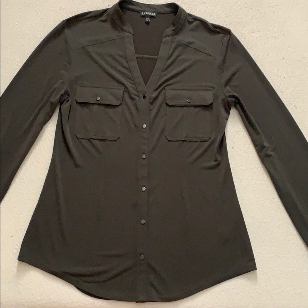 Express 95% polyester 5% spandex